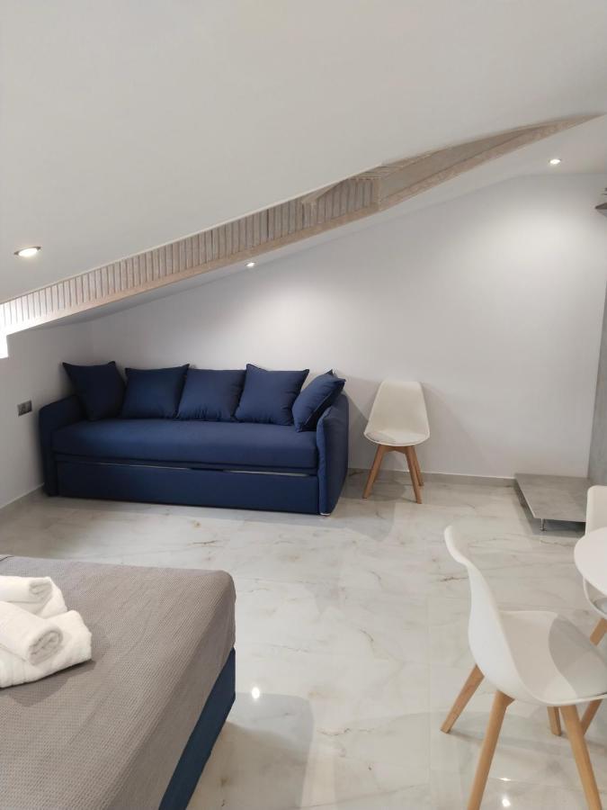 Hotel Almira Ajía Triáda Kültér fotó