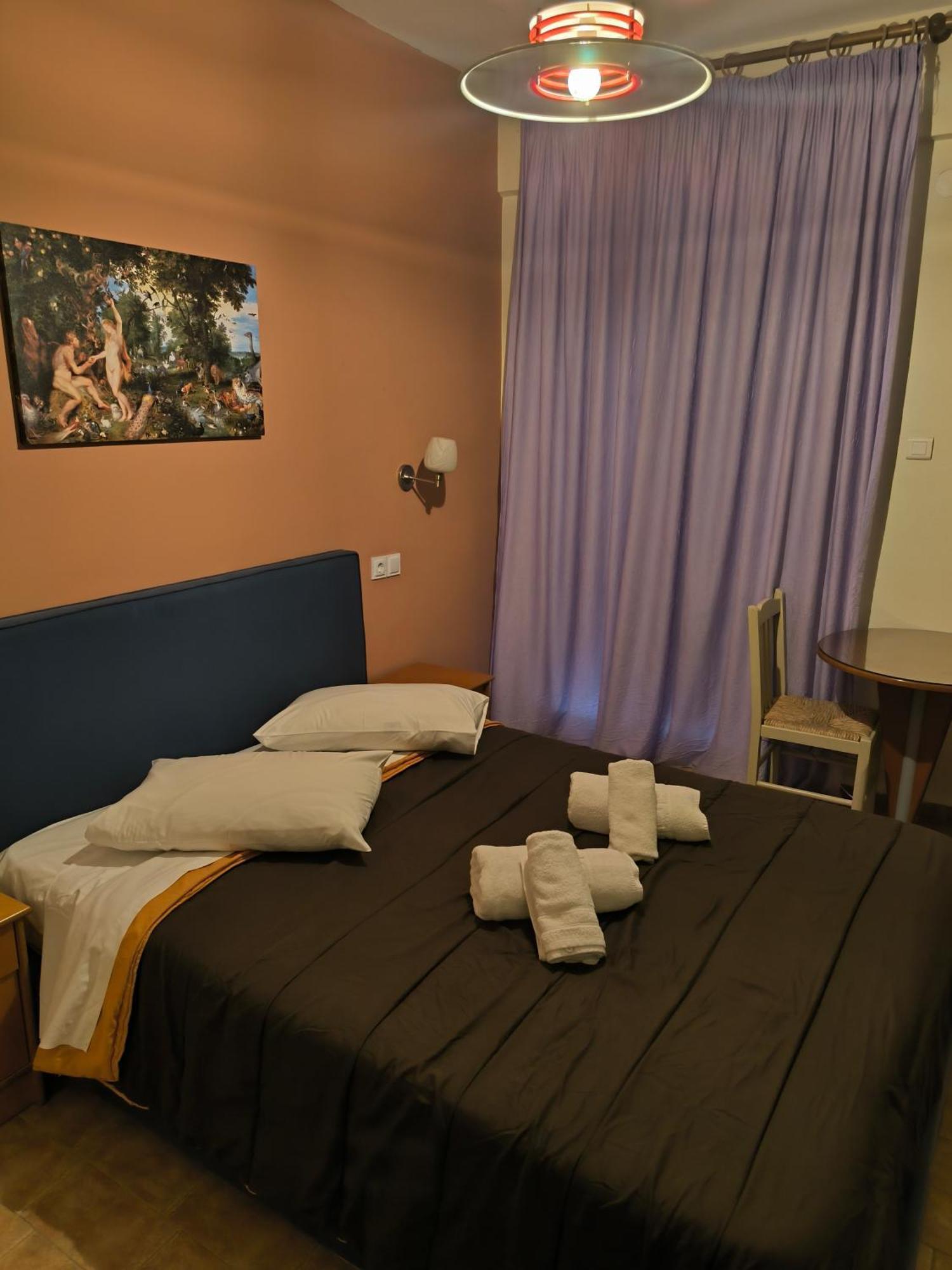 Hotel Almira Ajía Triáda Kültér fotó