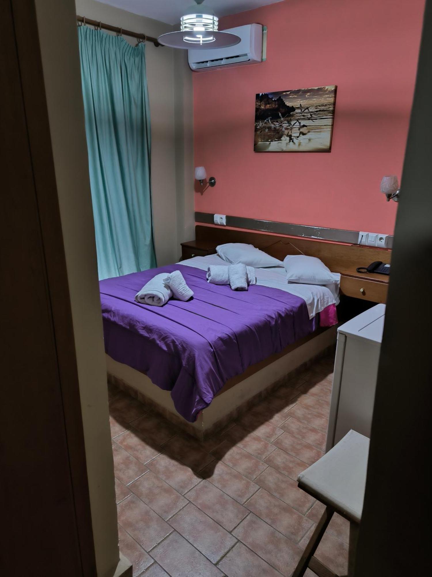 Hotel Almira Ajía Triáda Kültér fotó