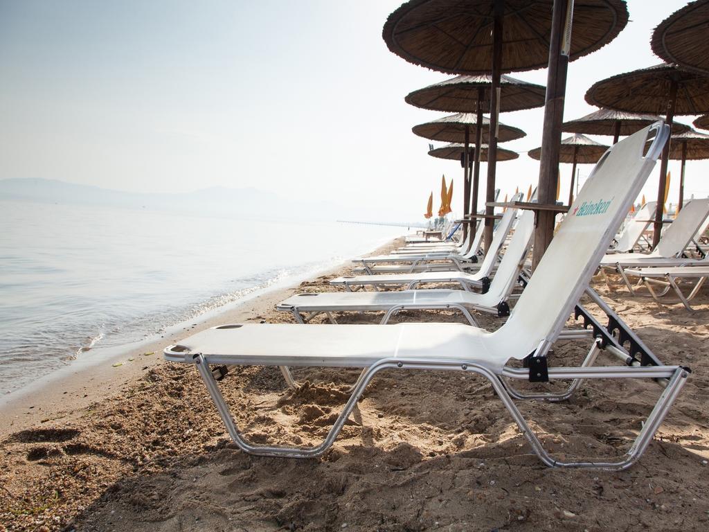 Hotel Almira Ajía Triáda Kültér fotó