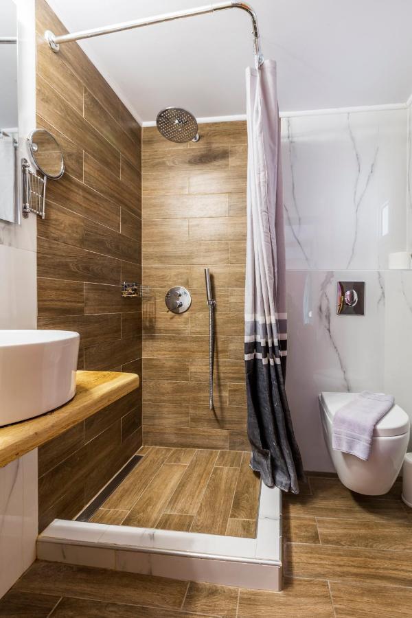 Hotel Almira Ajía Triáda Kültér fotó