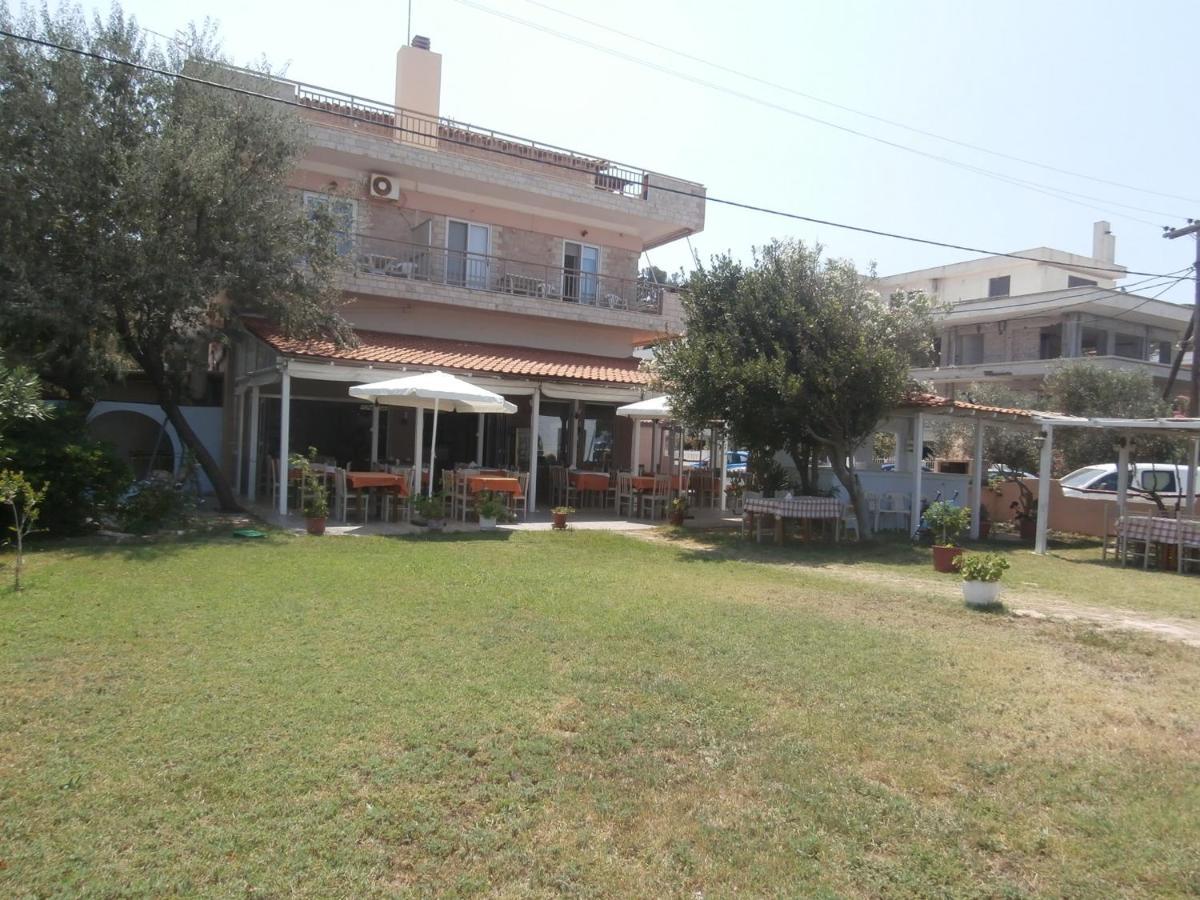 Hotel Almira Ajía Triáda Kültér fotó